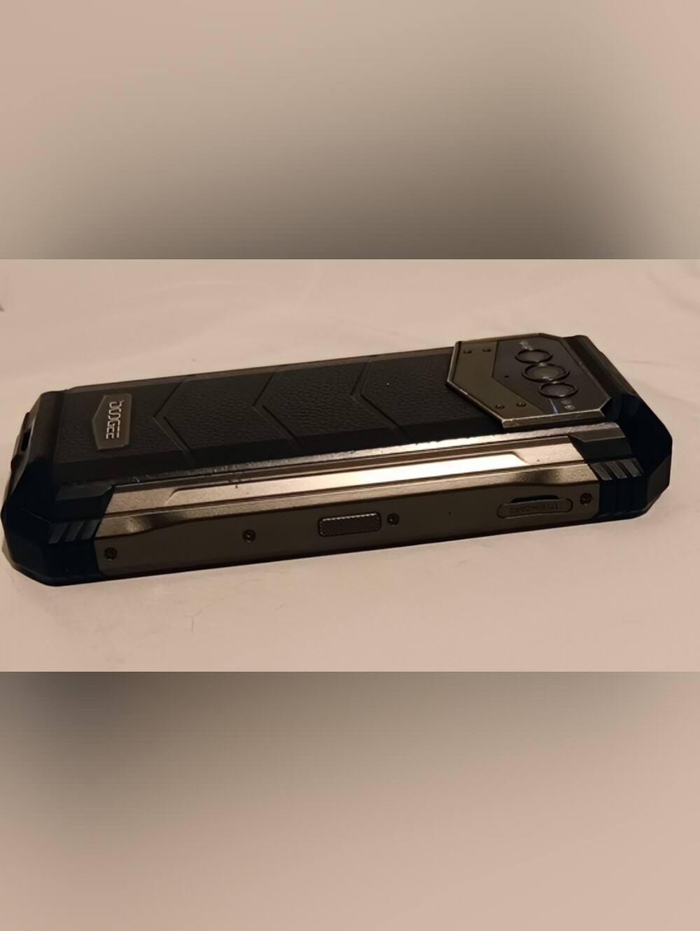 🫛DOOGEE V Max Series Rugged Smartphone Black Gaming Phone W/ Charger - Picture 7 of 10
